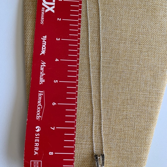 Elegant Silver Faux South Sea Pearl Pendant Necklace - Picture 4 of 4